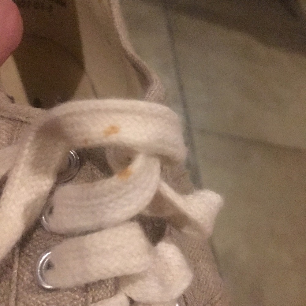 Gap Shoes - Picture 3 of 5